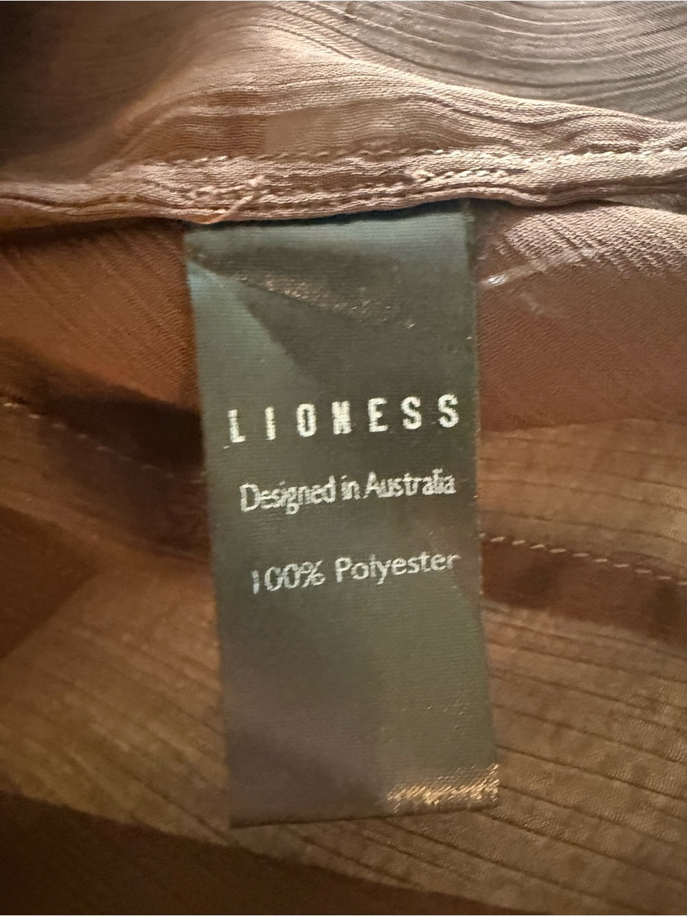 NWT Lioness Rose Ruffle Top - Picture 4 of 6